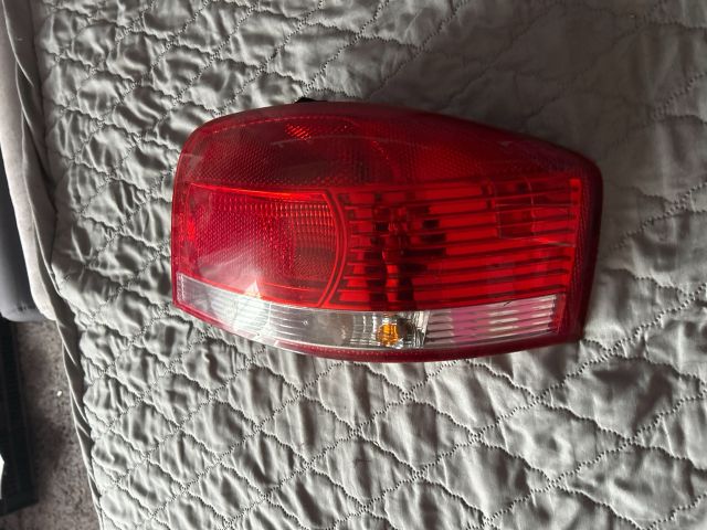 bontott AUDI A3 Jobb Hátsó Lámpa