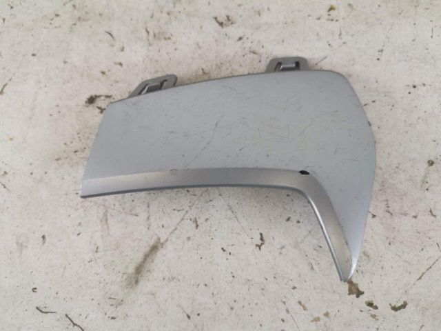 bontott AUDI A3 Jobb hátsó Lökhárító Díszléc