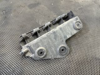 bontott AUDI A3 Jobb hátsó Lökhárító Tartó (Műanyag)