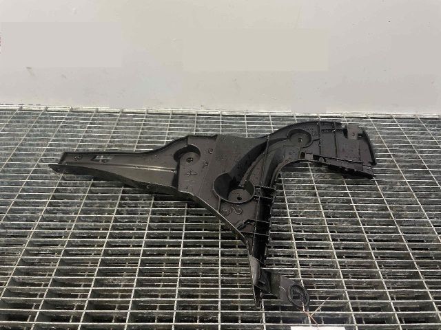 bontott AUDI A3 Jobb hátsó Lökhárító Tartó (Műanyag)