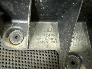 bontott AUDI A3 Jobb hátsó Lökhárító Tartó (Műanyag)