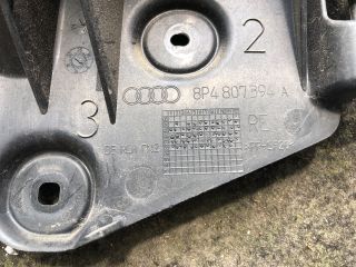 bontott AUDI A3 Jobb hátsó Oldal Lökhárító Tartó (Műanyag)