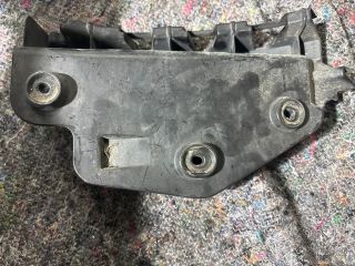 bontott AUDI A3 Jobb hátsó Oldal Lökhárító Tartó (Műanyag)