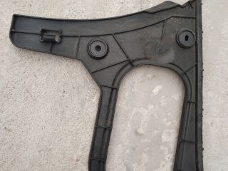 bontott AUDI A3 Jobb hátsó Oldal Lökhárító Tartó (Műanyag)