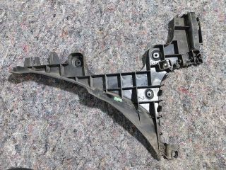 bontott AUDI A3 Jobb hátsó Oldal Lökhárító Tartó (Műanyag)