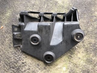 bontott AUDI A3 Jobb hátsó Oldal Lökhárító Tartó (Műanyag)