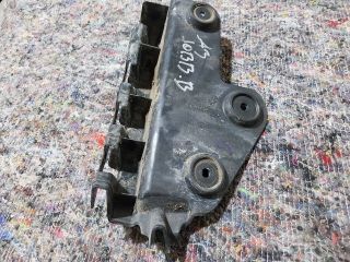 bontott AUDI A3 Jobb hátsó Oldal Lökhárító Tartó (Műanyag)