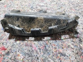 bontott AUDI A3 Jobb hátsó Oldal Lökhárító Tartó (Műanyag)