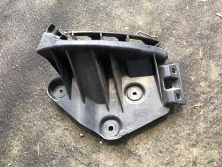 bontott AUDI A3 Jobb hátsó Oldal Lökhárító Tartó (Műanyag)