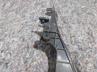 bontott AUDI A3 Jobb hátsó Oldal Lökhárító Tartó (Műanyag)