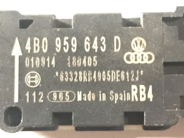 bontott AUDI A3 Jobb hátsó Oldal Ütközés Érzékelő