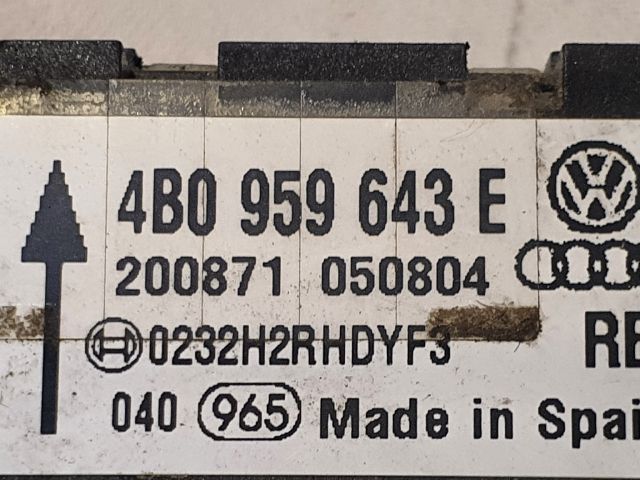 bontott AUDI A3 Jobb hátsó Oldal Ütközés Érzékelő