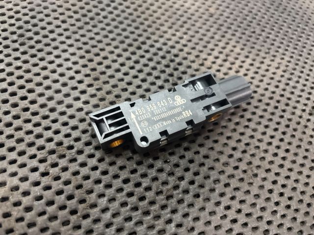 bontott AUDI A3 Jobb hátsó Oldal Ütközés Érzékelő