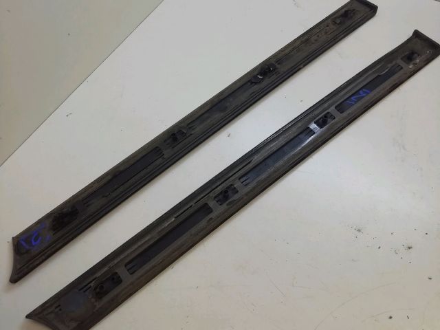 bontott AUDI A3 Jobb hátsó Sárvédő Díszléc