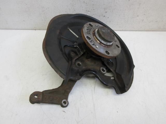 bontott AUDI A3 Jobb hátsó Tengelycsonk