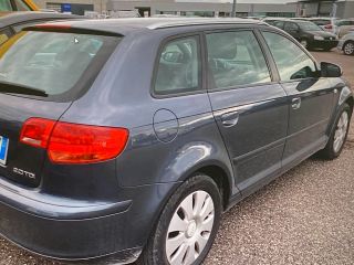 bontott AUDI A3 Jobb hátsó Vízlehúzó Gumicsík