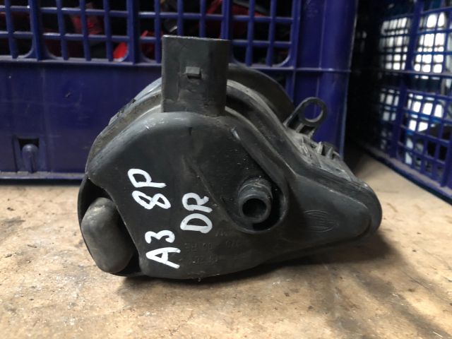 bontott AUDI A3 Jobb Ködfényszóró