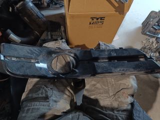 bontott AUDI A3 Jobb Ködlámpa Rács