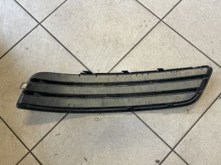 bontott AUDI A3 Jobb Ködlámpa Rács