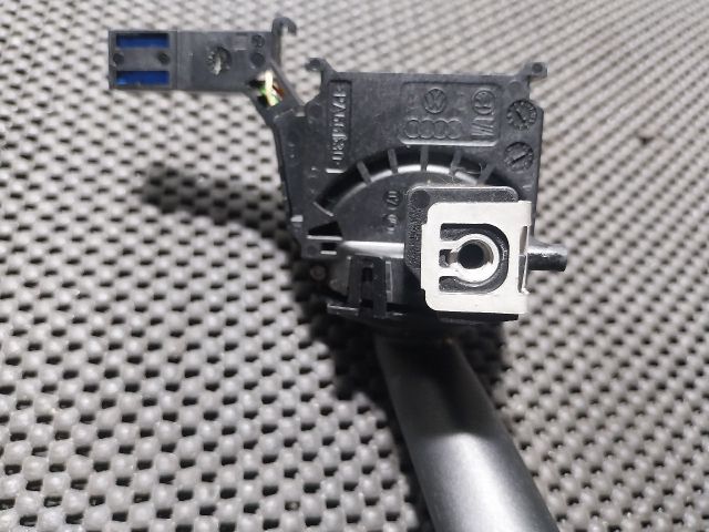 bontott AUDI A3 Jobb Kormánykapcsoló Ablaktörlő