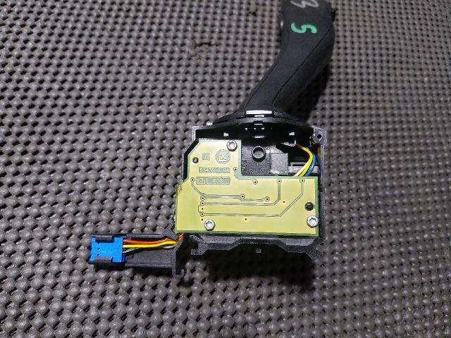 bontott AUDI A3 Jobb Kormánykapcsoló Ablaktörlő