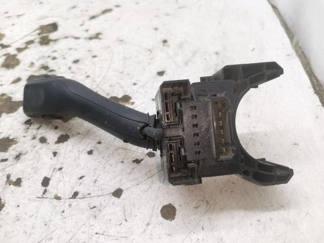 bontott AUDI A3 Jobb Kormánykapcsoló Ablaktörlő