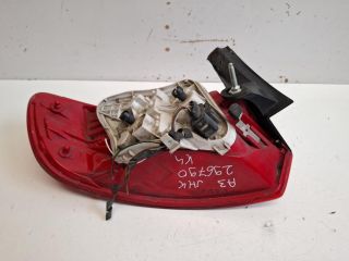 bontott AUDI A3 Jobb Külső Hátsó Lámpa