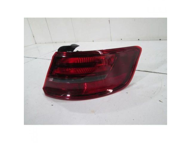 bontott AUDI A3 Jobb Külső Hátsó Lámpa