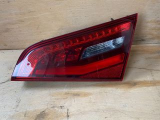 bontott AUDI A3 Jobb Külső Hátsó Lámpa