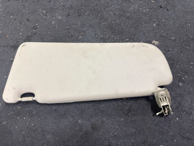 bontott AUDI A3 Jobb Napellenző