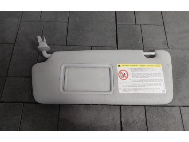 bontott AUDI A3 Jobb Napellenző