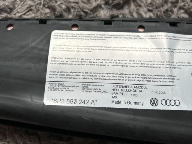 bontott AUDI A3 Jobb Oldallégzsák