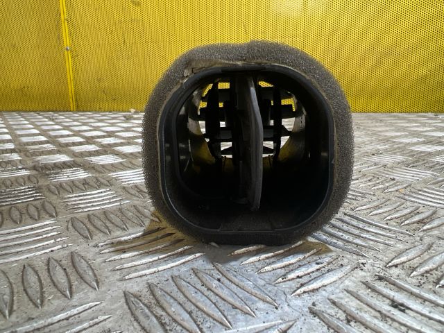 bontott AUDI A3 Jobb Szellőző