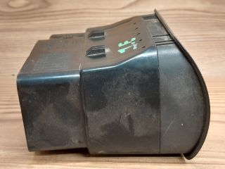 bontott AUDI A3 Jobb Szellőző