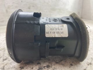 bontott AUDI A3 Jobb Szellőző