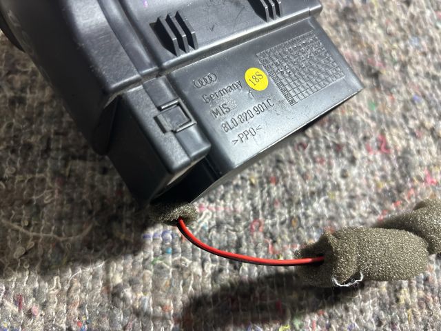 bontott AUDI A3 Jobb Szellőző