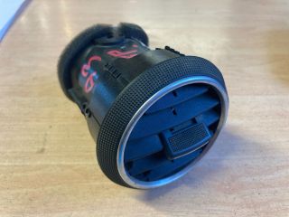 bontott AUDI A3 Jobb Szellőző