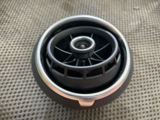 bontott AUDI A3 Jobb Szellőző