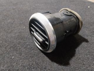 bontott AUDI A3 Jobb Szellőző