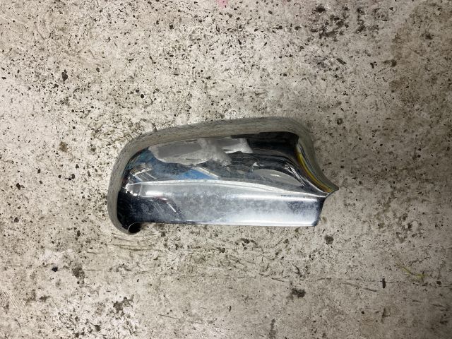 bontott AUDI A3 Jobb Visszapillantó Tükör Burkolat