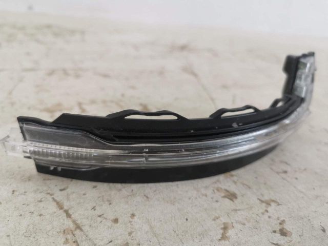 bontott AUDI A3 Jobb Visszapillantó Tükör Irányjelző