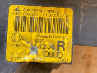 bontott AUDI A3 Jobb Xenon Fényszóró