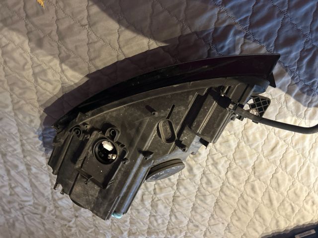 bontott AUDI A3 Jobb Xenon Fényszóró