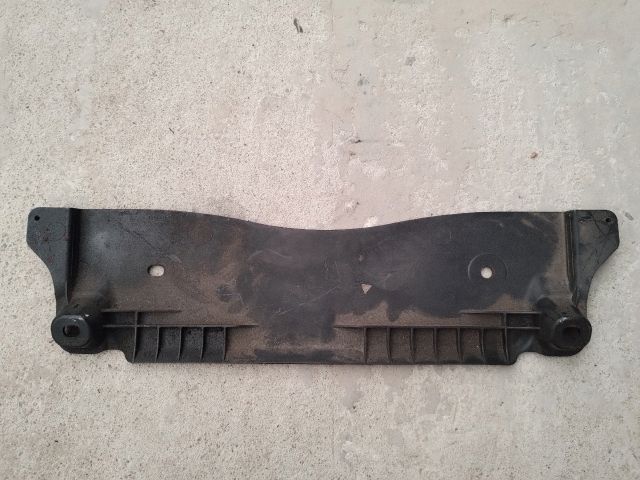 bontott AUDI A3 Kartervédő