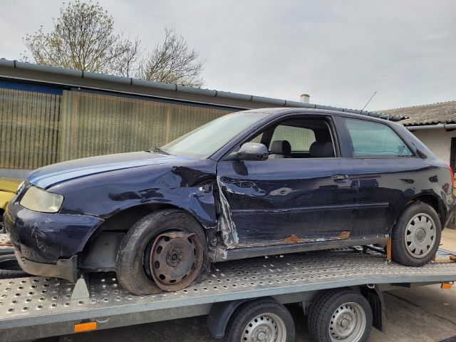 bontott AUDI A3 Kerék Csavar Szett