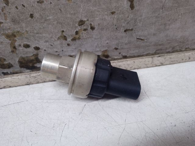 bontott AUDI A3 Klíma Nyomásérzékelő Kapcsoló