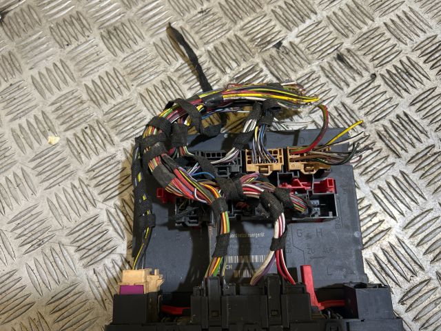 bontott AUDI A3 Komfort Elektronika