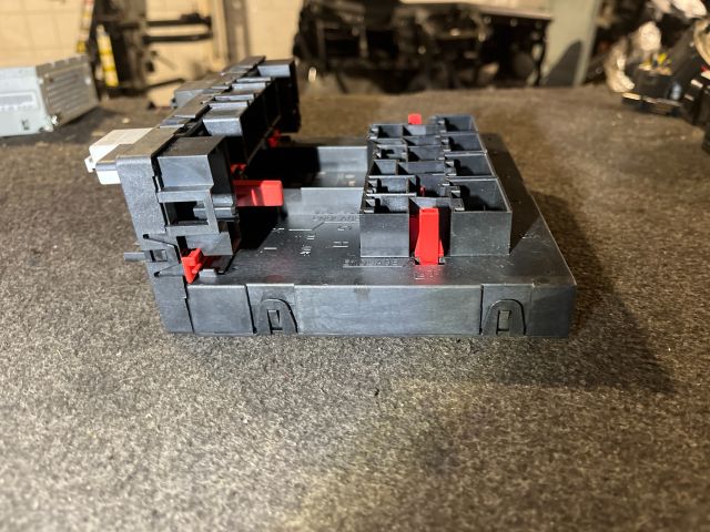 bontott AUDI A3 Komfort Elektronika