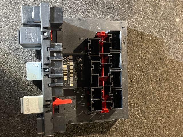 bontott AUDI A3 Komfort Elektronika