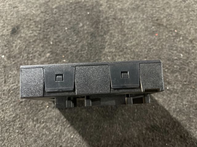 bontott AUDI A3 Komfort Elektronika